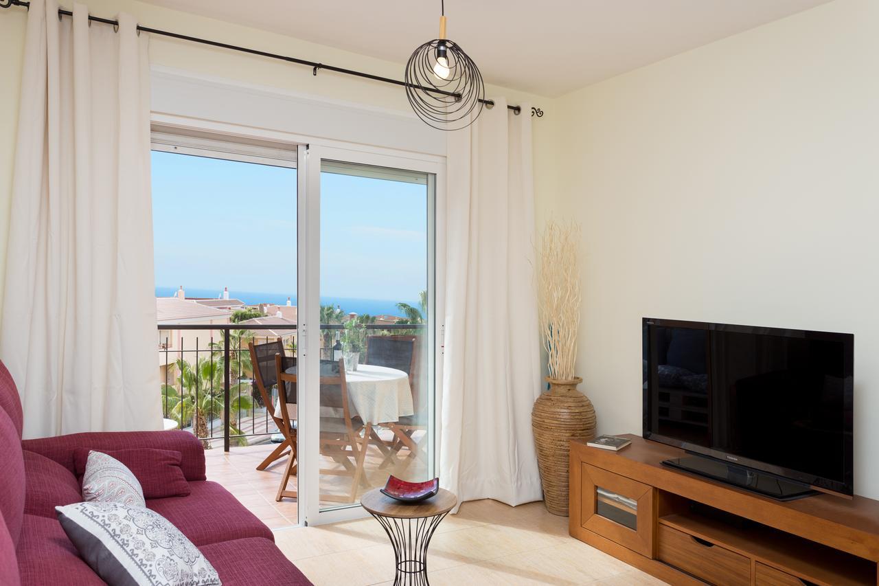 Апартаменты Adeje With Pool, Sea View And Free Wifi Адехе Экстерьер фото