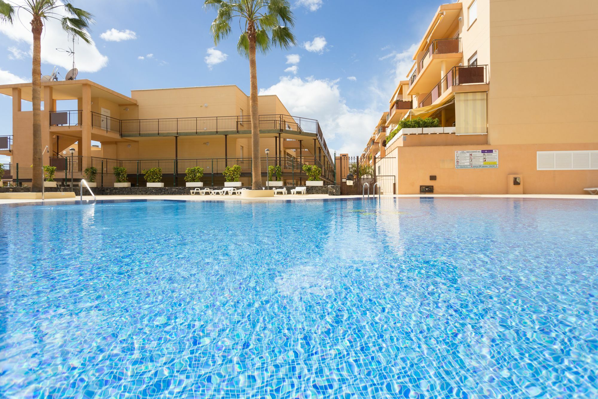 Апартаменты Adeje With Pool, Sea View And Free Wifi Адехе Экстерьер фото